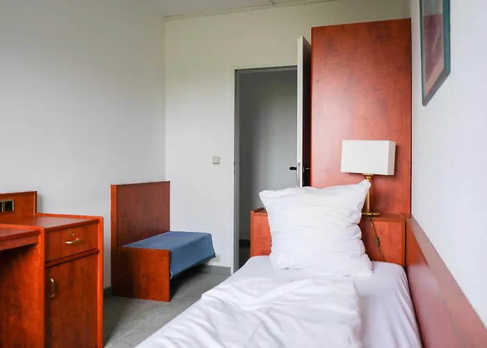 Bettenburg Hotel *